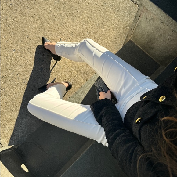 Chic white cropped trousers - Picture 3 of 7